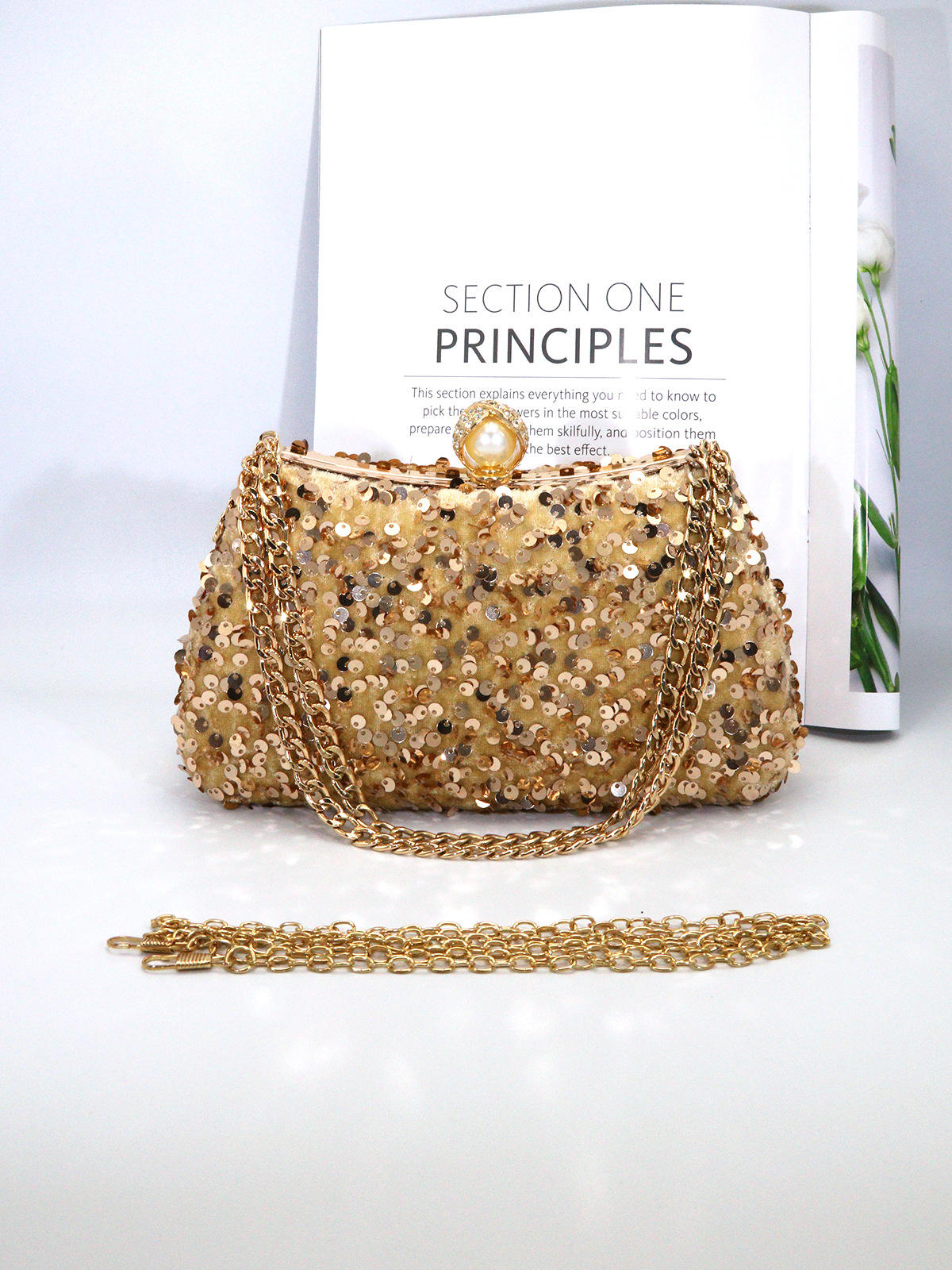 Sequined Dumpling-Shaped Clutch Bag with Pearl Snap & Dual Detachable Gold Chains for Evening Daily Matching