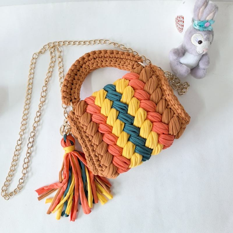 Color Block Knit Mini Square Hand Bag with Woven Top Handle, Detachable Gold Chain & Tassel Ornament for Daily Casual Matching